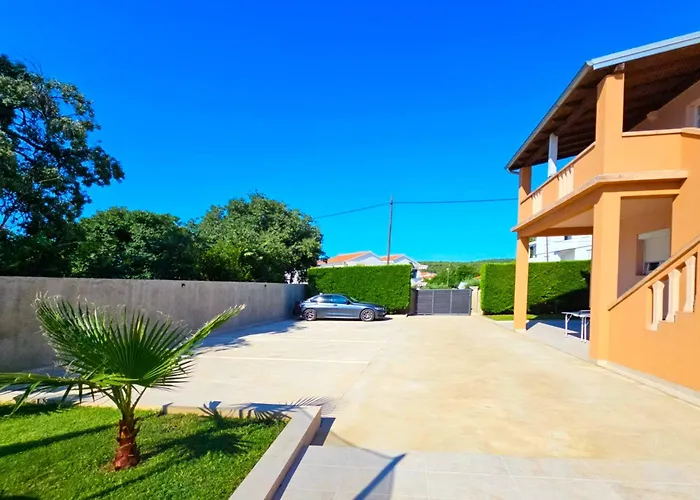 Apartamento Bibinje Pool Retreat Apartments