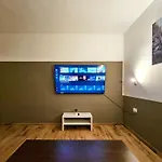 Pool Retreat 아파트 *