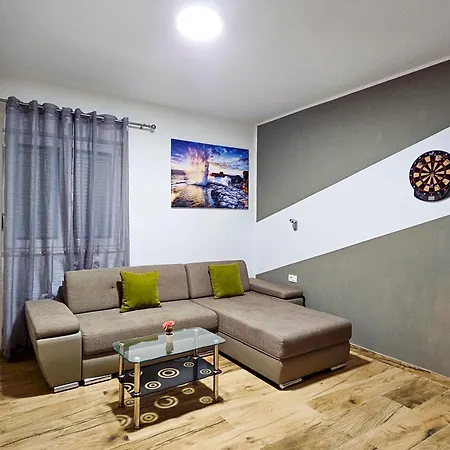 Lucija Retreat - With Pool, * 비빈제