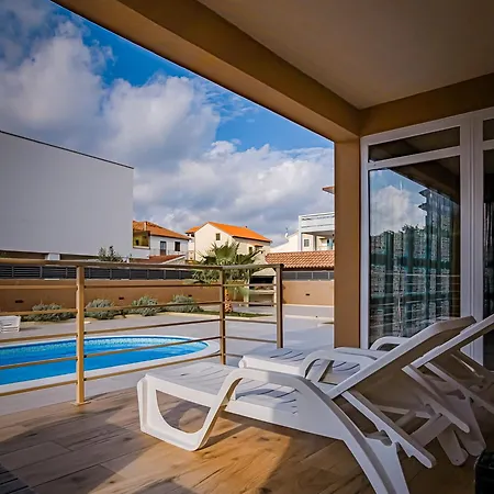 & Pool Retreat Bibinje
