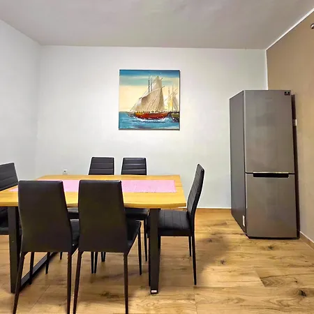Appartement Pool Retreat Bibinje